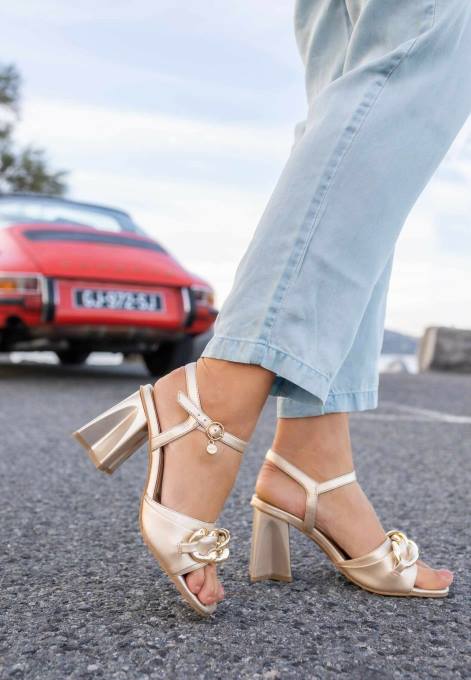 zelts 42PB325 sievietes Mexx papēžu sandales lauren